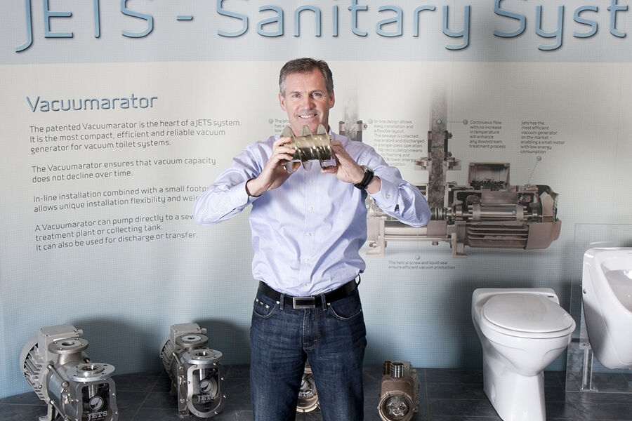 Salgsdirektør Bjarte Hauge, Jets Vacuum AS skal snakke om at vakuumsystemer bruker mye mindre vann enn sitt motstykke gravitasjonstoalettet.
