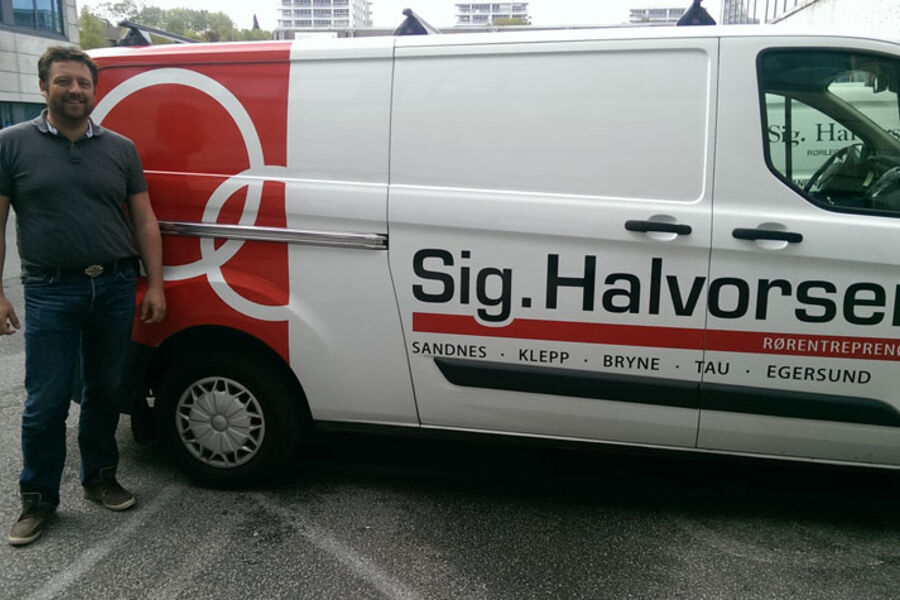 Prosjektleder og kvalitetsansvarlig Håvard Tjessem i Sig. Halvorsen AS er opptatt av å velge de riktige løsningene og produktene for å unngå vannskader. 