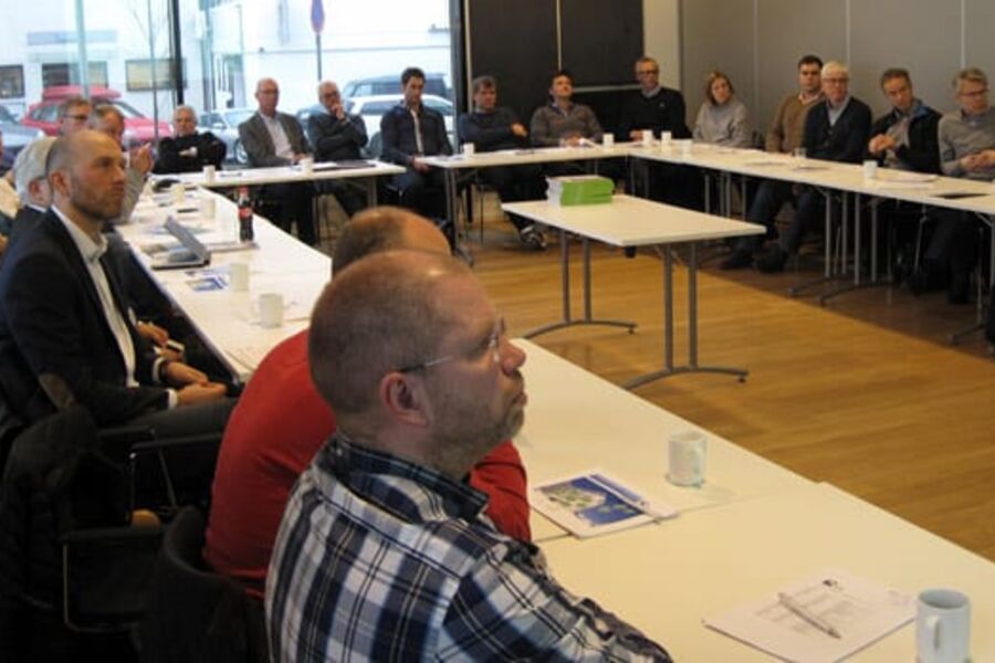 Her ser vi deltagerne under det første møtet i ITB Brukerforum, Oslo som ble holdt 6.mars i lokalene til GK Norge på Ryen.