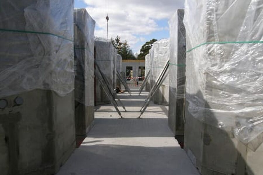 Våtromskabiner blir mer og mer brukt til alle typer bygg. Boligprodusentene skal redusere kostnader, og bygger våtromskabinene i utlandet. 