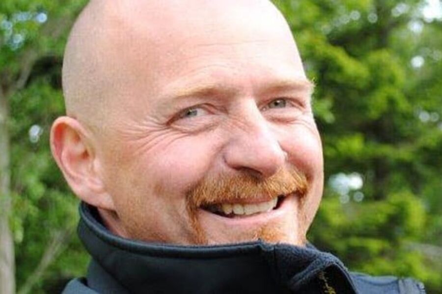 Richard_Kvithyll er tilbake hos Hamstad AS etter en kort tur utenfor huset.