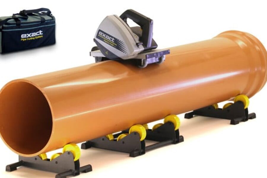 Exact PipeCut P400  leveres også med PipeCut Skulder bag, rørstøtte, TCT P150 blad påmontert maskinen
DVD-video diskett inneholdende instruksjoner og demonstrasjoner
