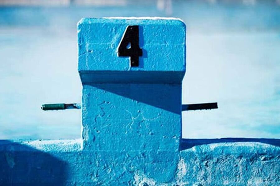 Startblokka i utendørsbassenget Gamlingen i Stavanger. Foto: Egil Bowitz 