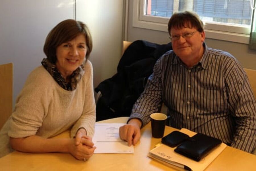 Per Egil Torjul (Hent) og Rigmor Hansen (Adm. Dir. Undervisningsbygg)