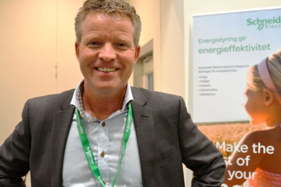 Runar Hansesætre, Country President i Schneider Electric fotorafert på selskapets årlige konferanse NegaWatt som er nylig avholdt.