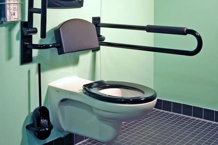 Er 700 mm dybde tilstrekkelig i universell utforming ? 