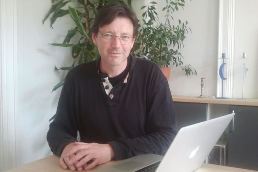 Rolf Jacobsen: - En av de store skillelinjene mellom passivhus og Aktivhus er at vi jobber med naturlig ventilasjon. Foto: Per Henriksen.