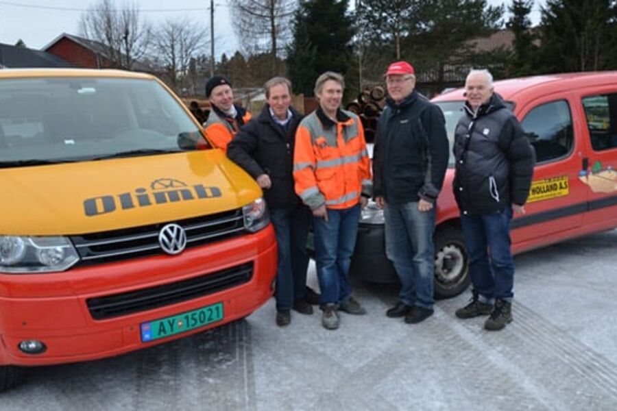 Konkurrenter og nye partnere. Fra venstre Øystein og Tor-Erik Olimb, anleggsleder Anders Hoven Dahlman, Fred P. Holland og daglig leder i Holland Boring,  Leif Johnny Kværne.