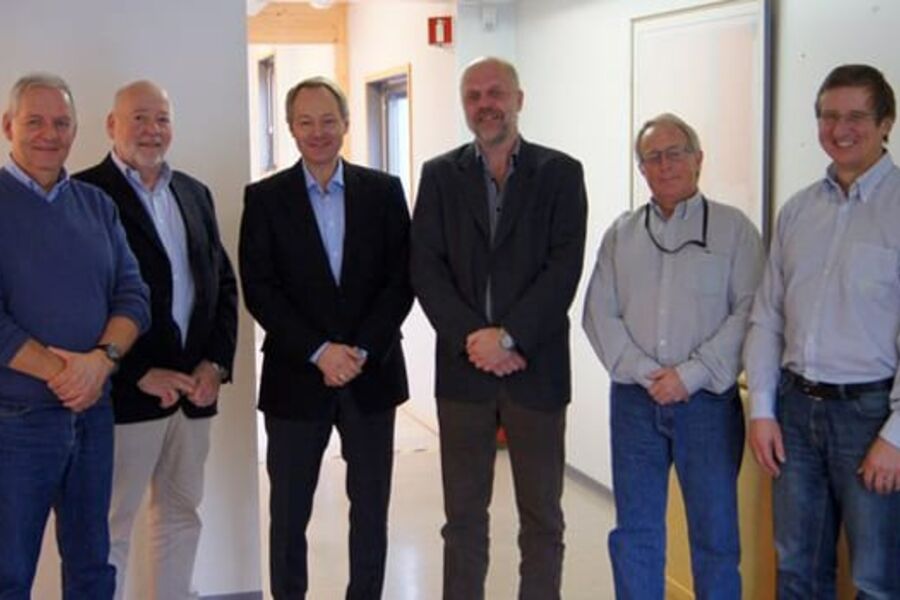 På bildet ser vi: Frank Engen (PNØ  Prosjektleder rør), Per Nes (PNØ  Prosjektsjef teknikk), Dag Bøhler (PNØ  Utbyggingsdirektør), Arne Malonæs (Oras  Adm. direktør), Ola Hanevold (Oras  Prosjektdirektør), Tom Even Engan (Prosjektleder). Foto:Oras AS