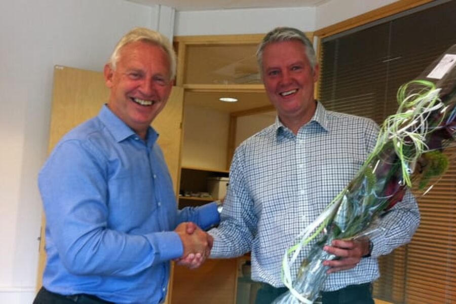 Daglig leder i Norsk Rørallianse ( til høyre), Arne Håkon Brudal inviterer til informasjonsmøte om at NRA skal etablere en rørentreprenørvirksomhet i Oslo-området.