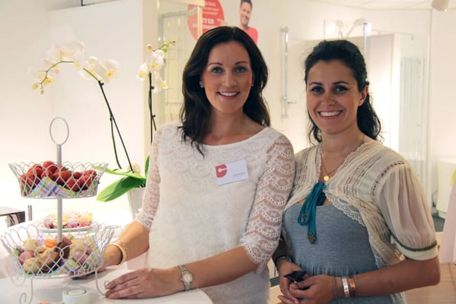 Markedssjef i Comfort, Kari Øgle Kjensberg (t.v.), og blogger og stylist, Linda Elmin.