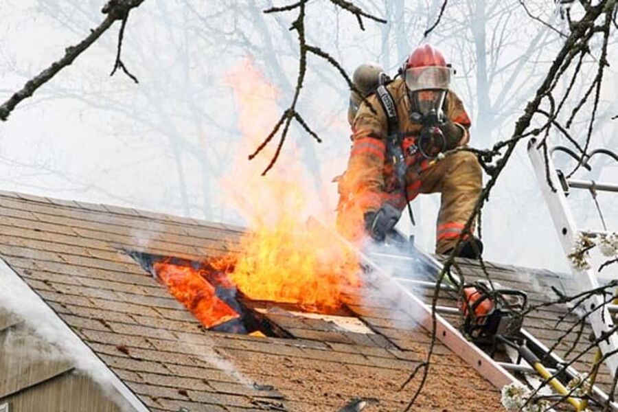 Veileder for bedre sikring av ventilasjonsanlegg mot brann er nå ferdig. Neste skritt er prosjekteringshåndbok for funksjonsbasert utforming av ventilasjonsanlegg. Illustrasjoinsfoto.