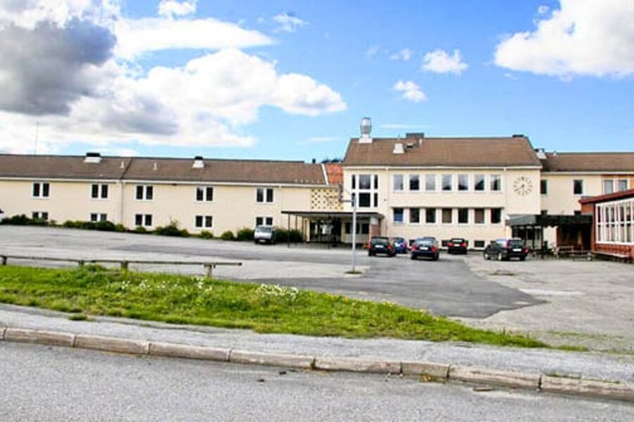 Vilberg Ungdomsskole er helsefarlig for elevene. Nå er det massivt opprør blant foreldrene..
Foto: Eidsvold kommune.