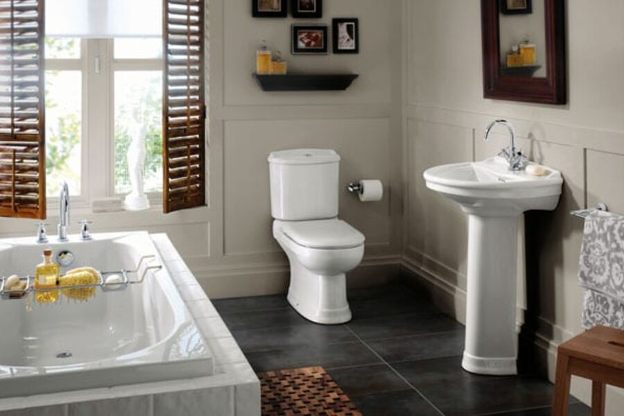 -Dersom du ønsker litt kos på badet er den nostalgiske porselensserien Integrity fra den engelske landsbygda et spennende alternativ.