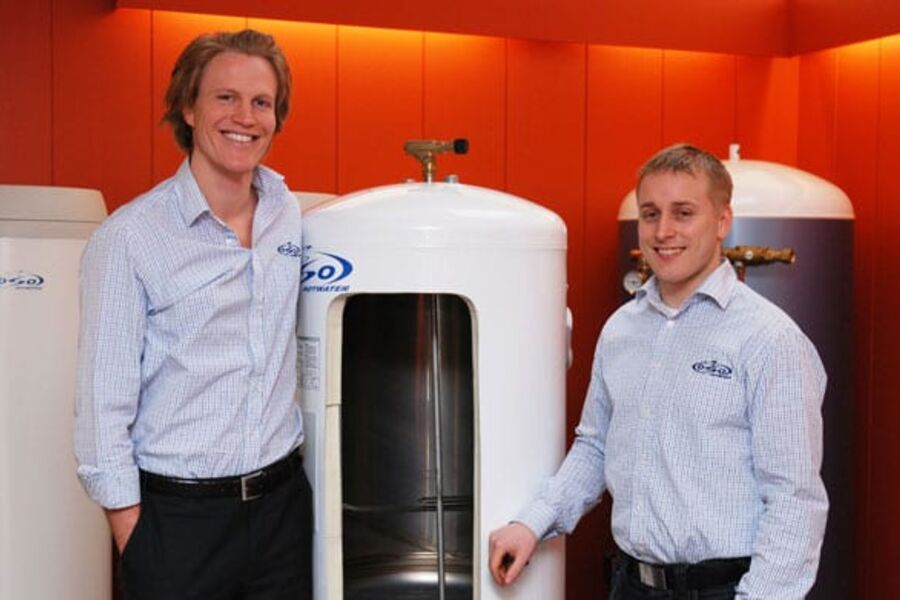 Med disse produktene står vi sterkt rustet til å møte en fremtid hvor mye vil være annerledes enn i dag, sier administrerende direktør Sigurd Braathen, og David Zijdemans, teknisk sjef i OSO Hotwater.