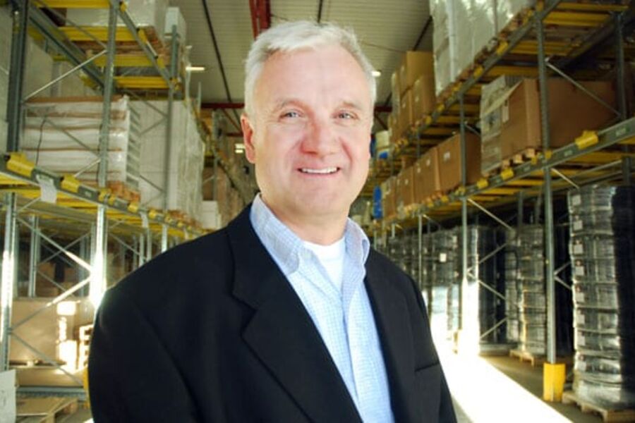 Daglig leder Geir Herdlevær i Probata VVS Systemer kan sammen med sine medarbeidere glede seg over nye lokaler, og en frisk satsing på nye tilpassede hjemmesider for rørleggeren.