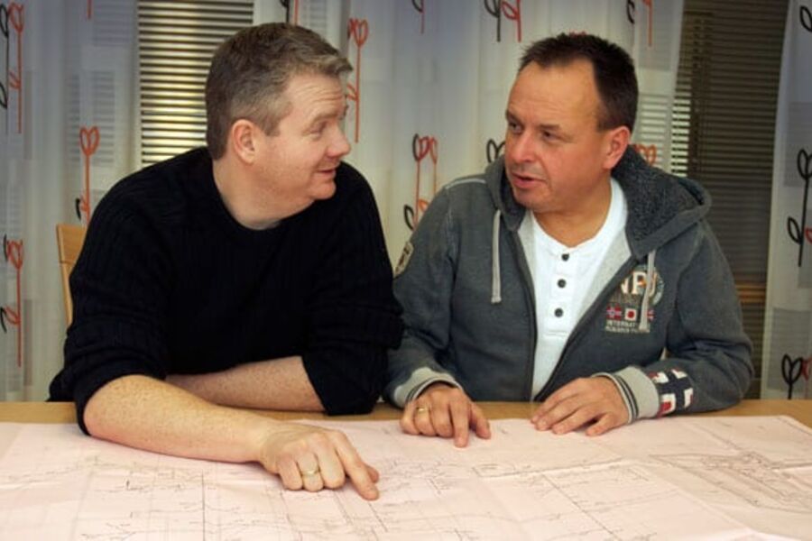 Askim & Mysen Rør AS er i sterk vekst og åpner dørene for flere dyktige fagfolk. Driftsleder Ingar Heer og daglig leder og rørleggermester Tollef Berger oppfordrer prosjektledere, VVS-ingeniører, baser og rørleggere om å gripe sjansen. (Foto: Jan H. Kalvik)