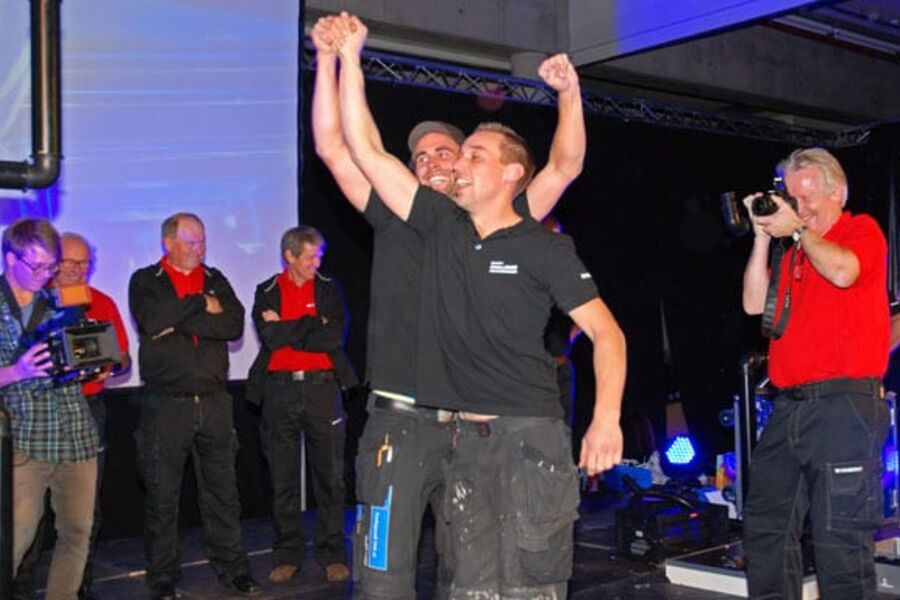 Her jubler Ken Røsholt og Martin Andresen fra Funksjonell for seieren i Geberit Challenge 2011.