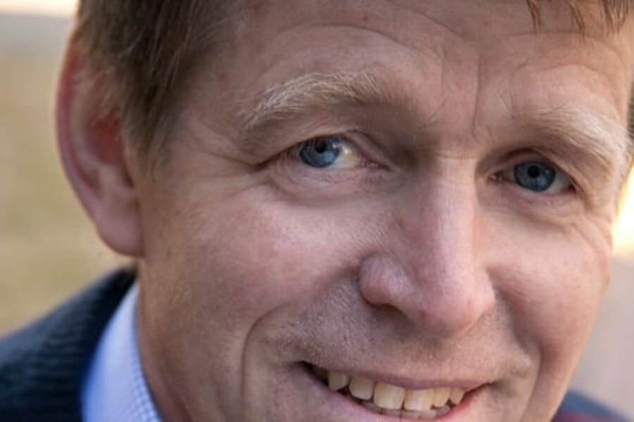 Lars-Erik Fiskum hos Sintef Byggforsk fastslår at det er langt færre vannskader ved bruk av prefabrikkerte produkter.