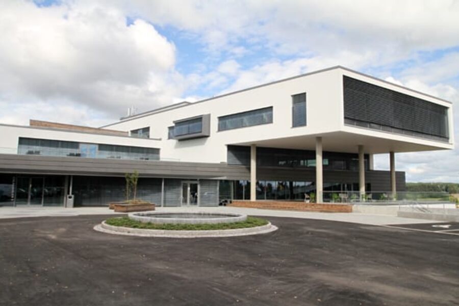 På Vulkan i Oslo arrangeres det 27. september seminar om arkitekturen i fremtidens bygg. Illustrasjonsfotoet er av Infotjenester sitt bygg i Sarpsborg som både er et energimerke A-bygg, samtidig som det man har ivaretatt det arkitektoniske.