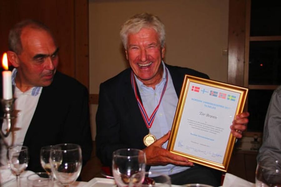 Tor Brønn kan smile stolt over å ha mottatt Den Store Nordiske Vannskadeprisen.