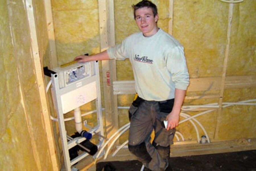 Vegghengte toaletter er blitt meget populære og det totale skadeomfanget har etter hvert blitt lavere enn det var.