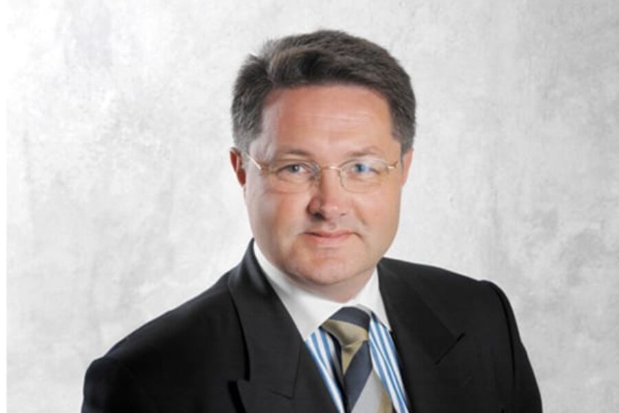 De meget store investeringer som nå er foretatt i Norge med nytt logistikksenter på Gardermoen kommer til å resultere i et mer fremgangsrikt og sterkere Ahlsell her i landet, sier konsernsjef Göran Näsholm i Ahlsell.