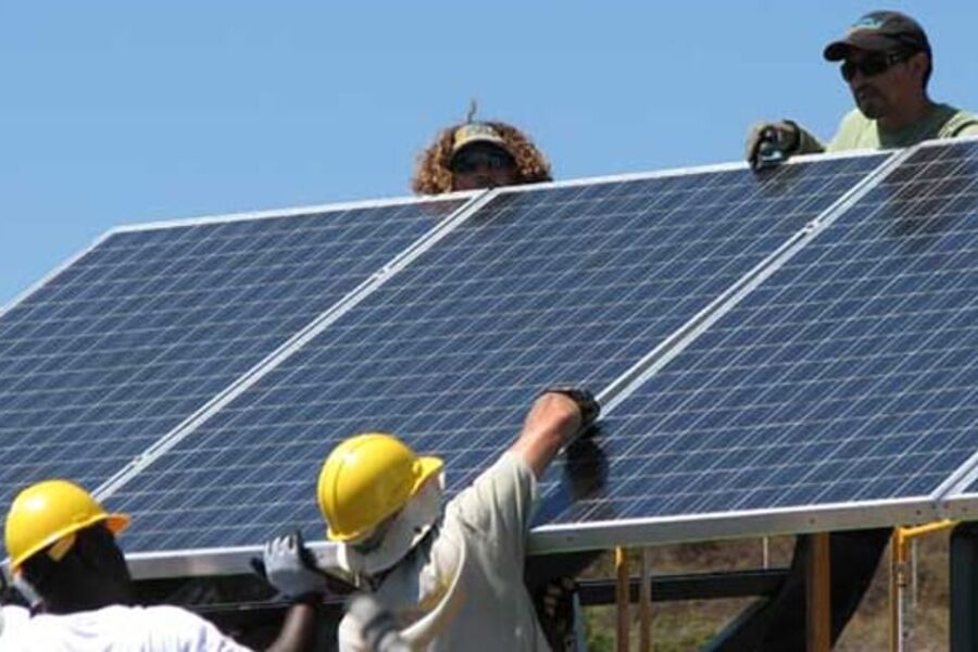 Svenskene har 13 ganger og danskene hele 26 ganger flere solfangere per 1000 innbygger enn Norge.