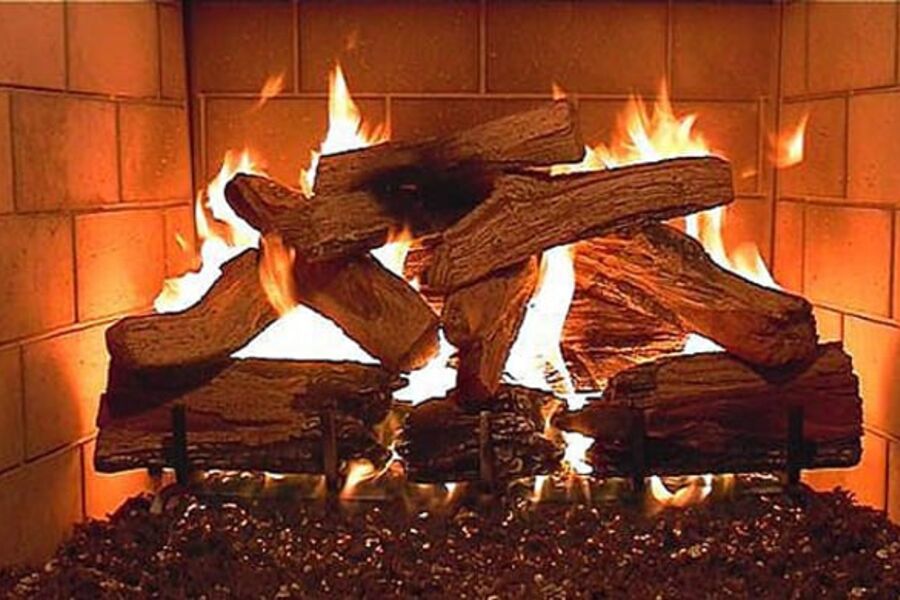 Etter forskrift om brannforebyggende tiltak og tilsyn (FOBTOT) skal installasjon av ildsteder meldes til feiervesenet.