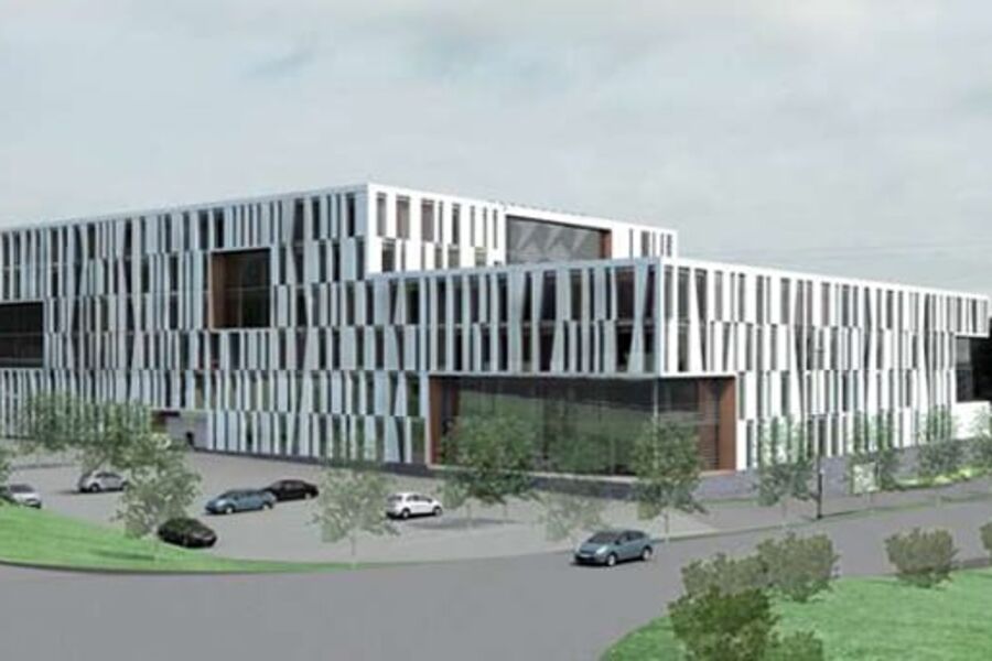 Bygget blir sertifisert til energiklasse B og skal tilknyttes fjernvarme og fjernkjøling. Arkitekt er Brandsberg-Dahls Arkitekter i Stavanger.