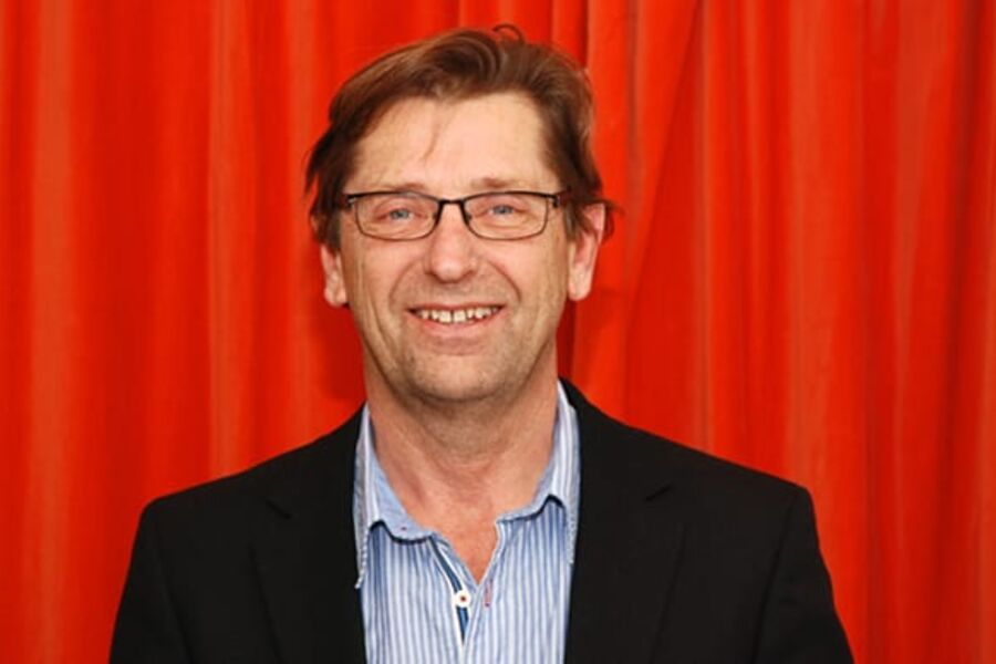 -Så langt har 93 ulike personer gjennomført grunnkurset som er det samme for alle, forteller Marienborg.Cirka 70 personer har i tillegg gått varmepumpekurs, 50 på biovarmekurs, cirka 100 på solenergikurs og cirka 40 på fjernvarme.