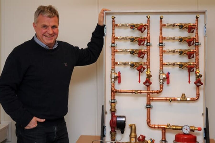 - For vår del blir det ingen spesielle forandringer i organisasjonen selv om vi nå blir hetende TA Hydronics. Vi vil fortsette med samme stab og samme fokus ut mot kundene som før, sier adm.direktør Ove Hjellseth.