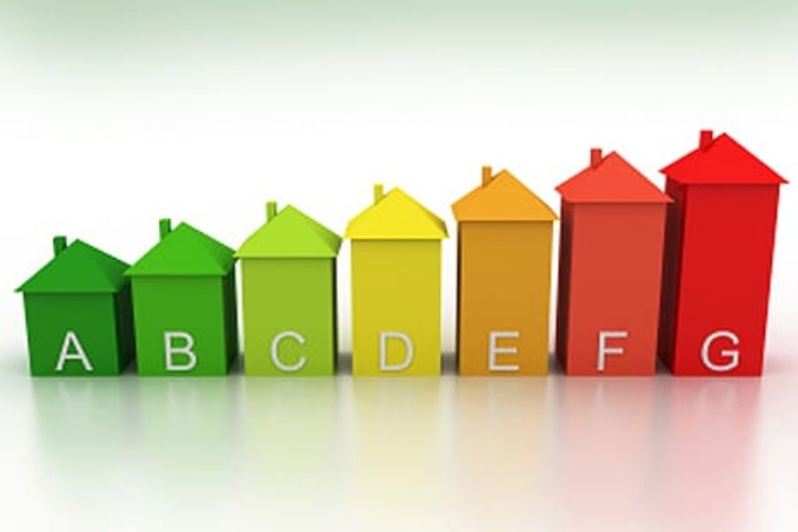 Energieffektivisering av bygg er på den politiske dagsorden både i Norge og Europa, noe som blant annet medfører innskjerping av forskrifter for energibruk. Enovas nye rapport peker på muligheter. Illustrasjon: VVS-Forum.