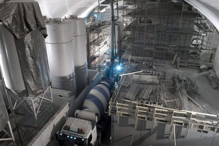 Fra byggingen av Oset vannrenseanlegg i Oslo, før det åpnet i september 2008. Foto: Vann- og avløpsetaten.