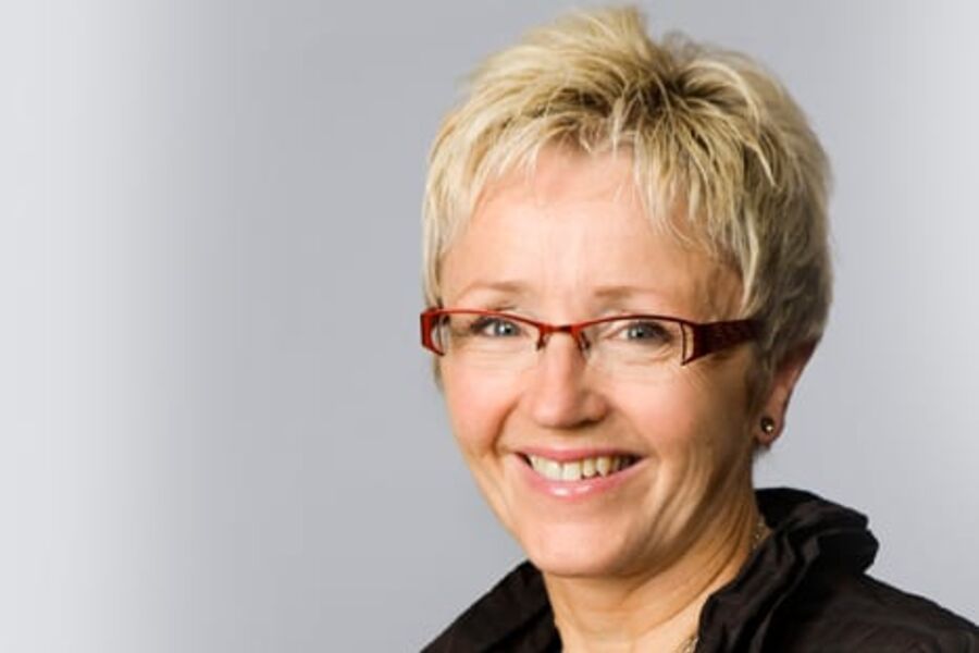 Navarsete tok oppgjør med byråkratiske byggeregler under Byggedagene 2011. Foto: Scanpix/Regjeringen.