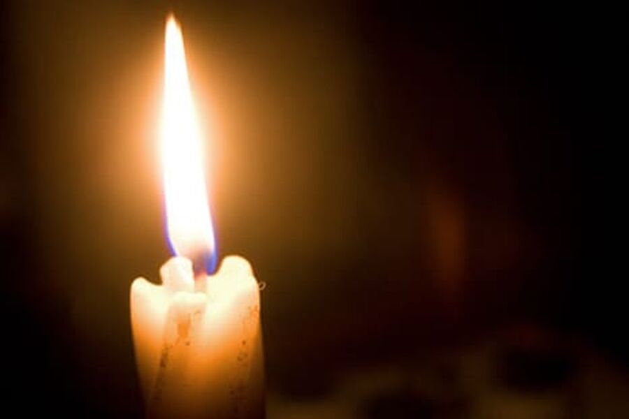 Slå av strømmen og tenn et lys for jorda. Flere norske byer er med på Earth Hour i år.