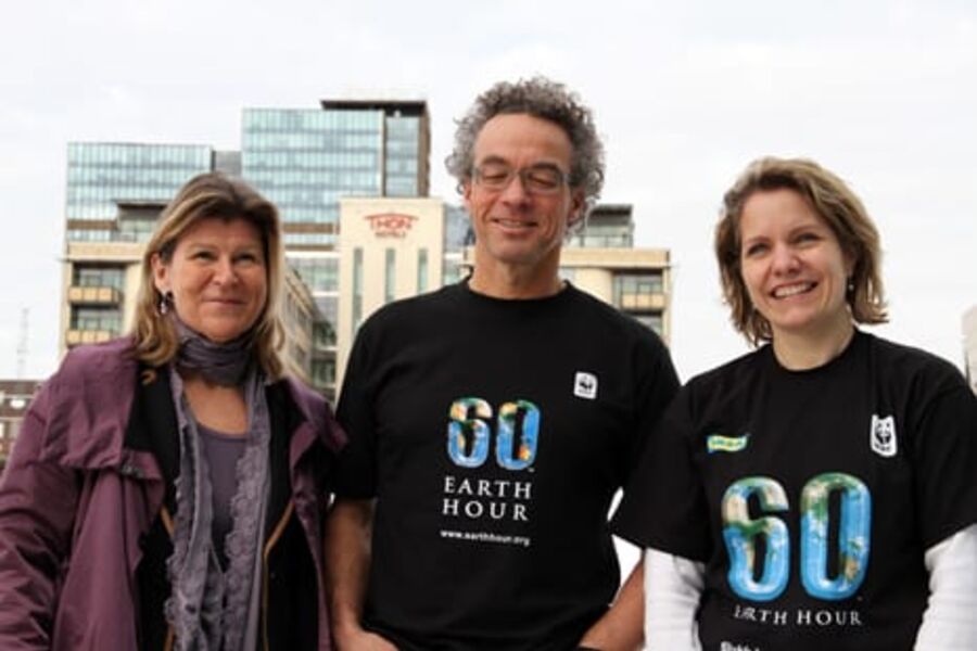 Fra venstre Ingrid Schiefloe, direktør for kommunikasjon og samfunnsansvar i Entra, generalsekretær Rasmus Hansson i WWF og Nina Schefte, sustainability manager i Ikea som er hovedsamarbeidspartner med WWF.