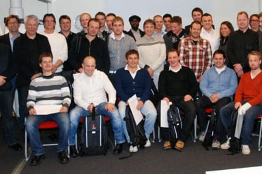 Årets kull fra Fagskolen i Oslo var på 26 mann og én kvinne. Ikke alle var til stede da bildet ble tatt.