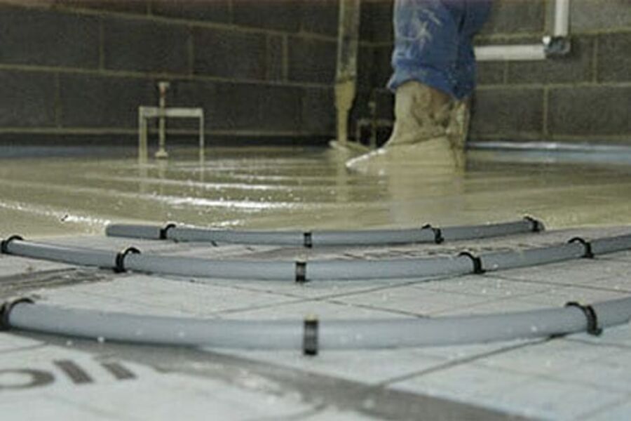 Konkurransen om installasjon av vannbåren varme henvender seg til byggherrer og entreprenører samt deres underleverandører.Enova presenterer det endelige resultatet på bygg- og anleggsbransjens fagmesse i oktober i år - Bygg Reis Deg 2011.