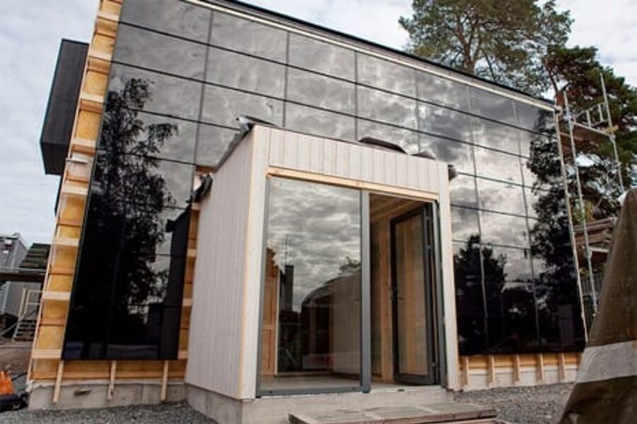 Her er den energipositive visningsboligen under oppføring. Foto: ScanBygg/A-hus