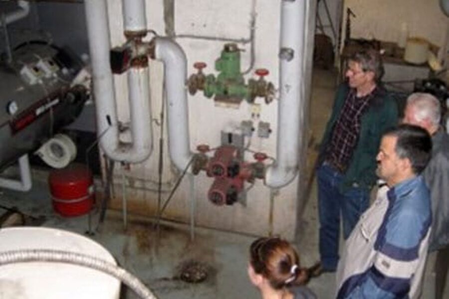 Fra det fyrrommet i boretslaget.Samtidig med overgangen til pellets har borettslaget nå innført individuell varmemålingene i samtlige 204 leiligheter.