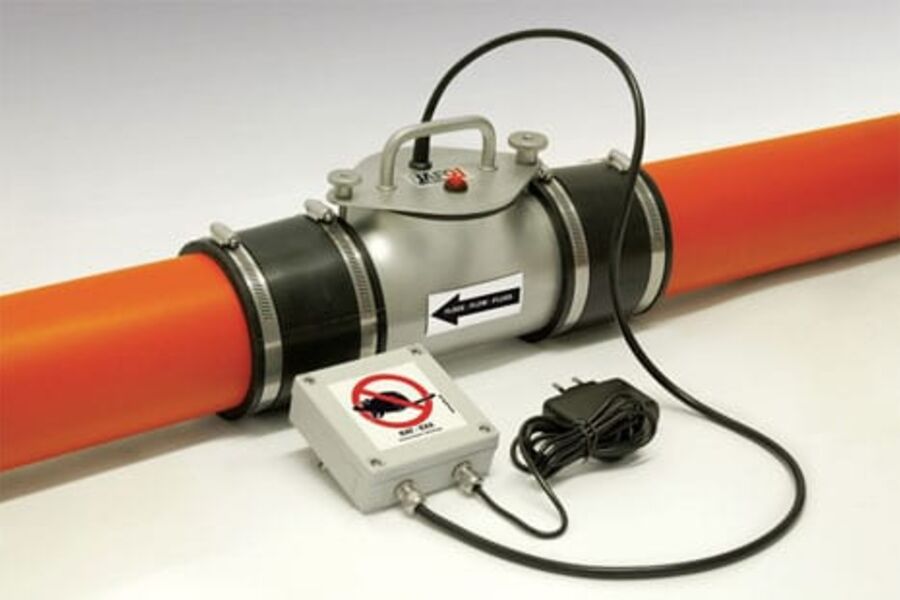 JAFO RAT-EXX fungerer ved at en kontaktvippe gir en spenningspuls på 300-500 volt to ganger i sekundet. Denne spenningen er ikke dødelig for rotten, men gir et støt som er sterkt ubehagelig