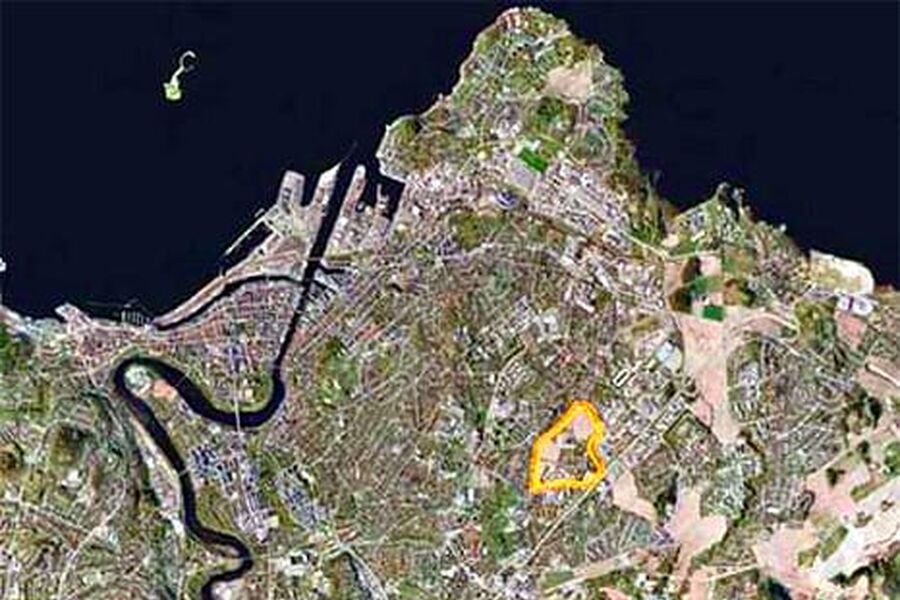 Trondeheim sett fra satelittfoto. Den gule markeringen viser hvor prosjektet skal utvikles.