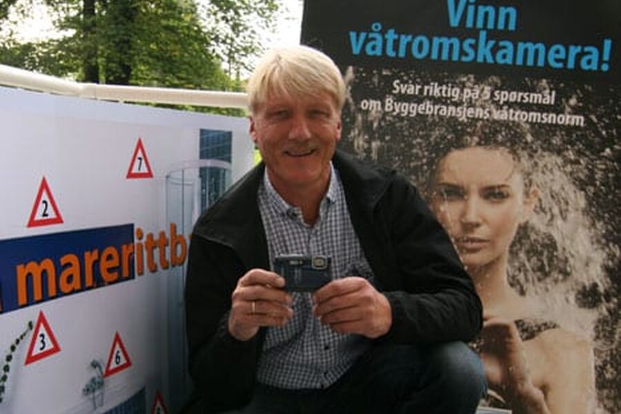 Hvem eier rettighetene til byggebransjens våtromsnorm? Sintef og Fagrådet for våtrom med daglig leder Lars Gudbrandsen i spissen skal reforhandle gammel avtale og i dag skal medlemmene av rådet si sin mening.