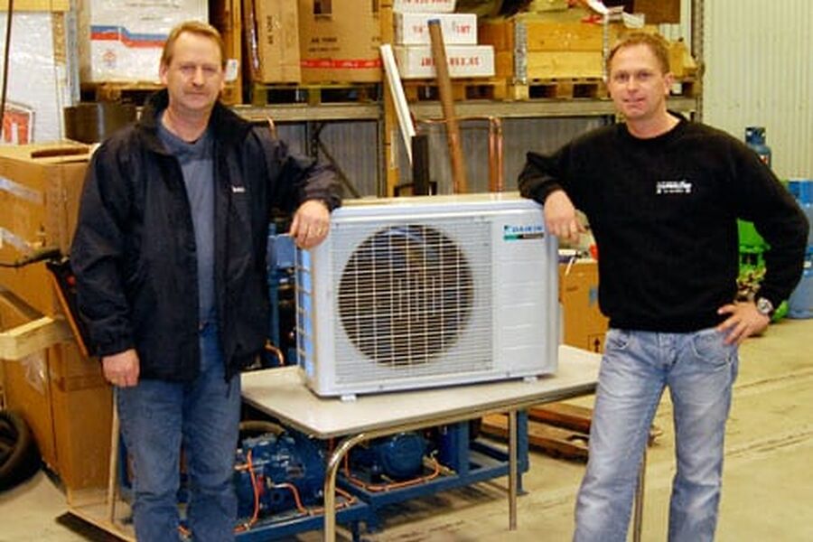 Når f-gass forordning er implementert er det kun godkjente firmaer og installatører som har lov til å installere varmepumper.Illustrasjonsfoto