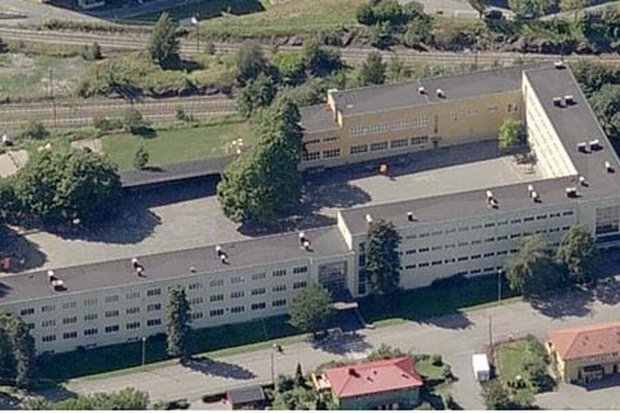 Det skal også tilpasses nye varmeanlegg og det skal bygges et helt nytt badeanlegg.