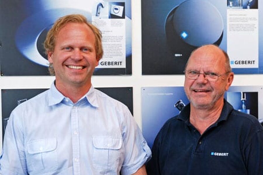 To Geberit-medarbeidere i rørleggerens og miljøets tjeneste: Arvid Aalen og Andreas Ingrud.