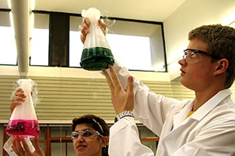 Illustrasjonsfoto.Alliansen har fått navnet EIMRA, som står for European Inorganic Membrane Reseach Alliance. Samarbeidet skal omfatte utvikling av nye membranmaterialer, ny produksjonsteknologi, og nye membranprosesser - fra grunnforskning til industriell anvendelse