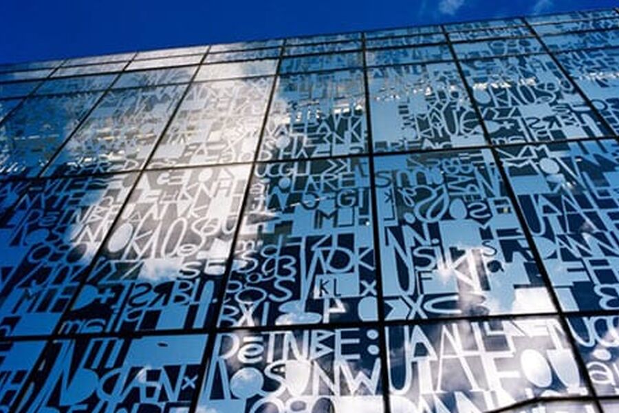 Element Arkitekter AS ble belønnet med NSWs jubileumspris i 2009 for prosjekteringen av Lærernes hus, også kalt Smykkeskrinet. Juryen berømmet arkitektene for å ha oppnådd en svært god løsning på bygningsintegrert ventilasjon og energiløsninger ved å utnytte de arkitektoniske virkemidlene knyttet til materialvalg og organisering av programmet.Foto: Element Arkitekter.