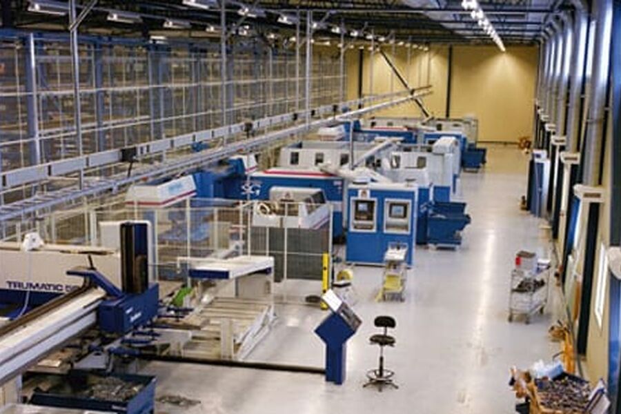 Oversiktsbilde av produksjonshallen til Systemair.